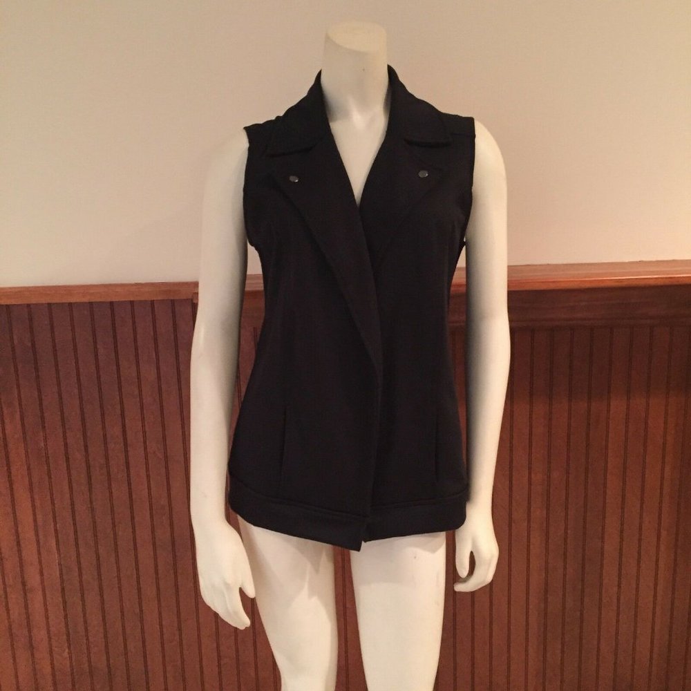 Thread by Nesh Black Vest - Size: Small